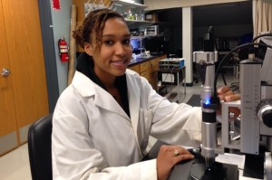 Ariel Ash-Shakoor in lab
